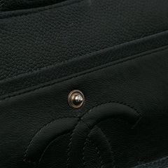 Medium Classic Caviar Double Flap