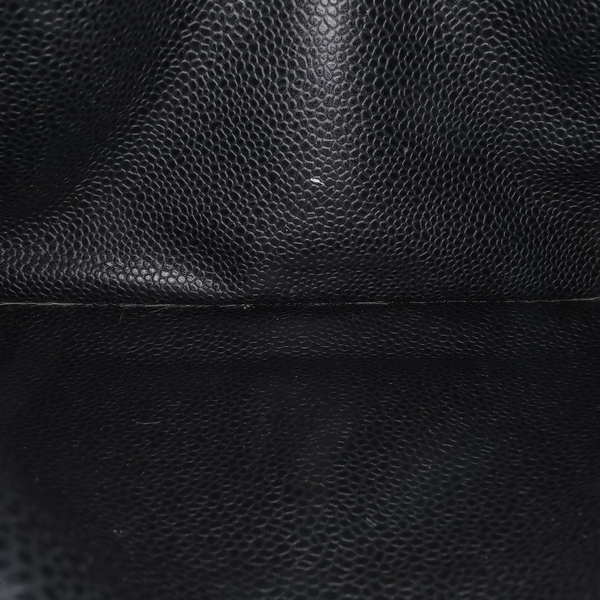 Medium Classic Caviar Double Flap