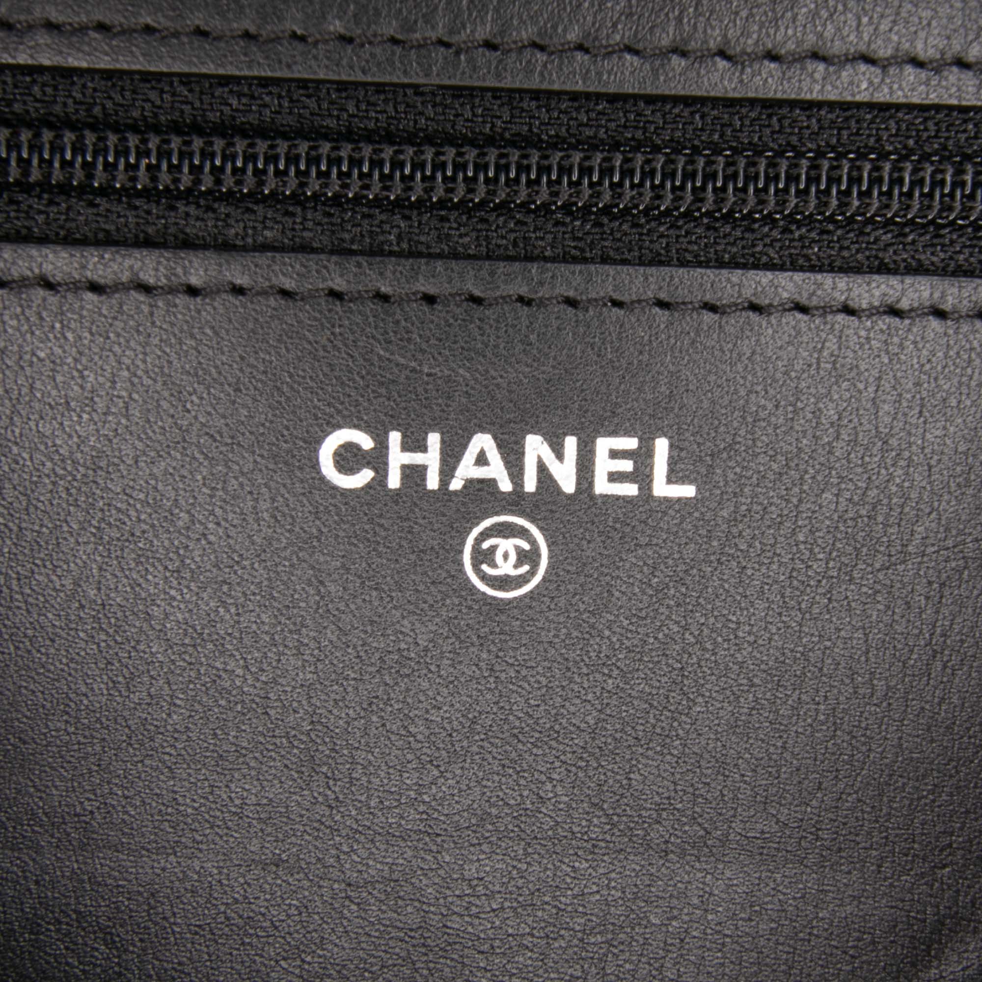 Quilted Lambskin Boy Wallet On Chain