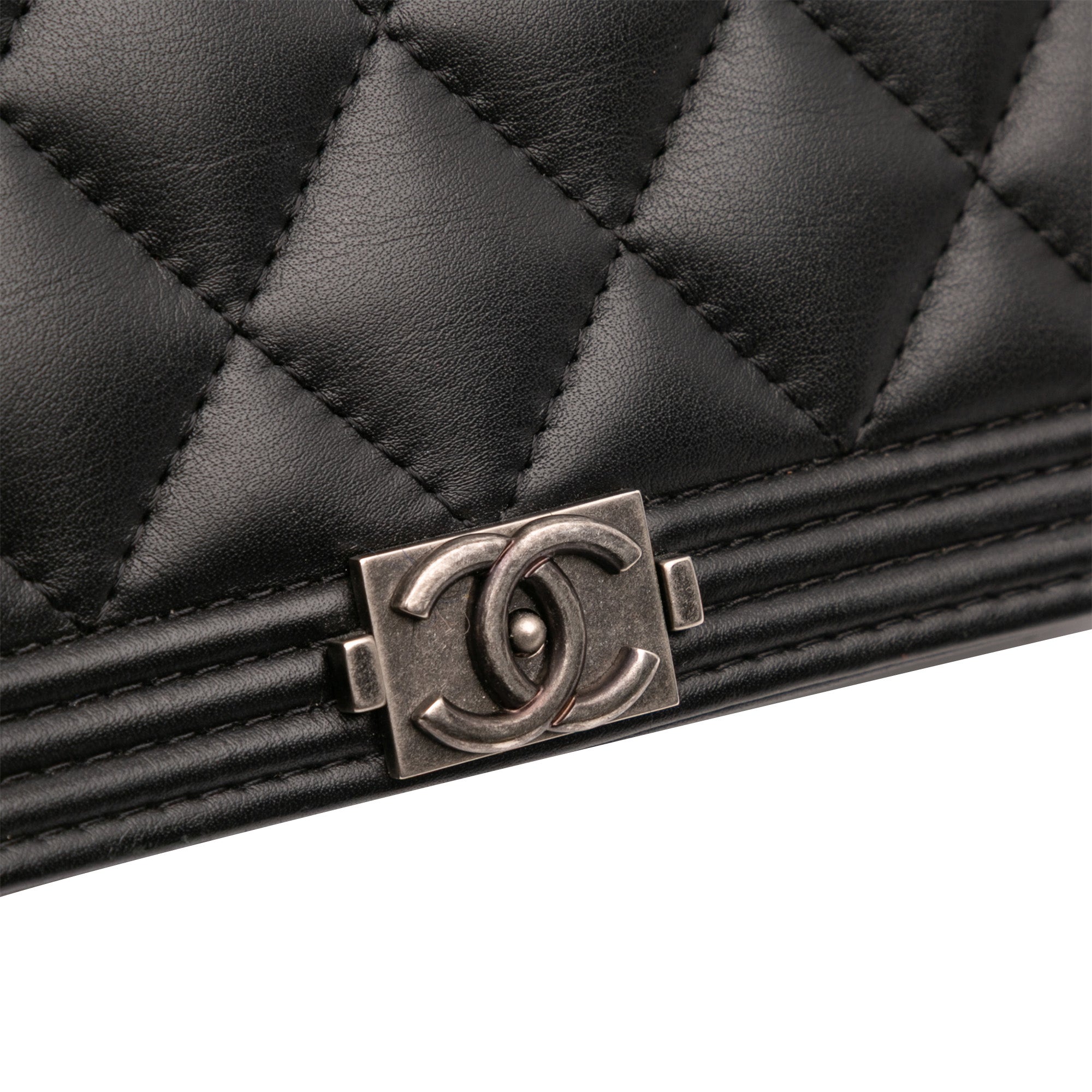 Quilted Lambskin Boy Wallet On Chain