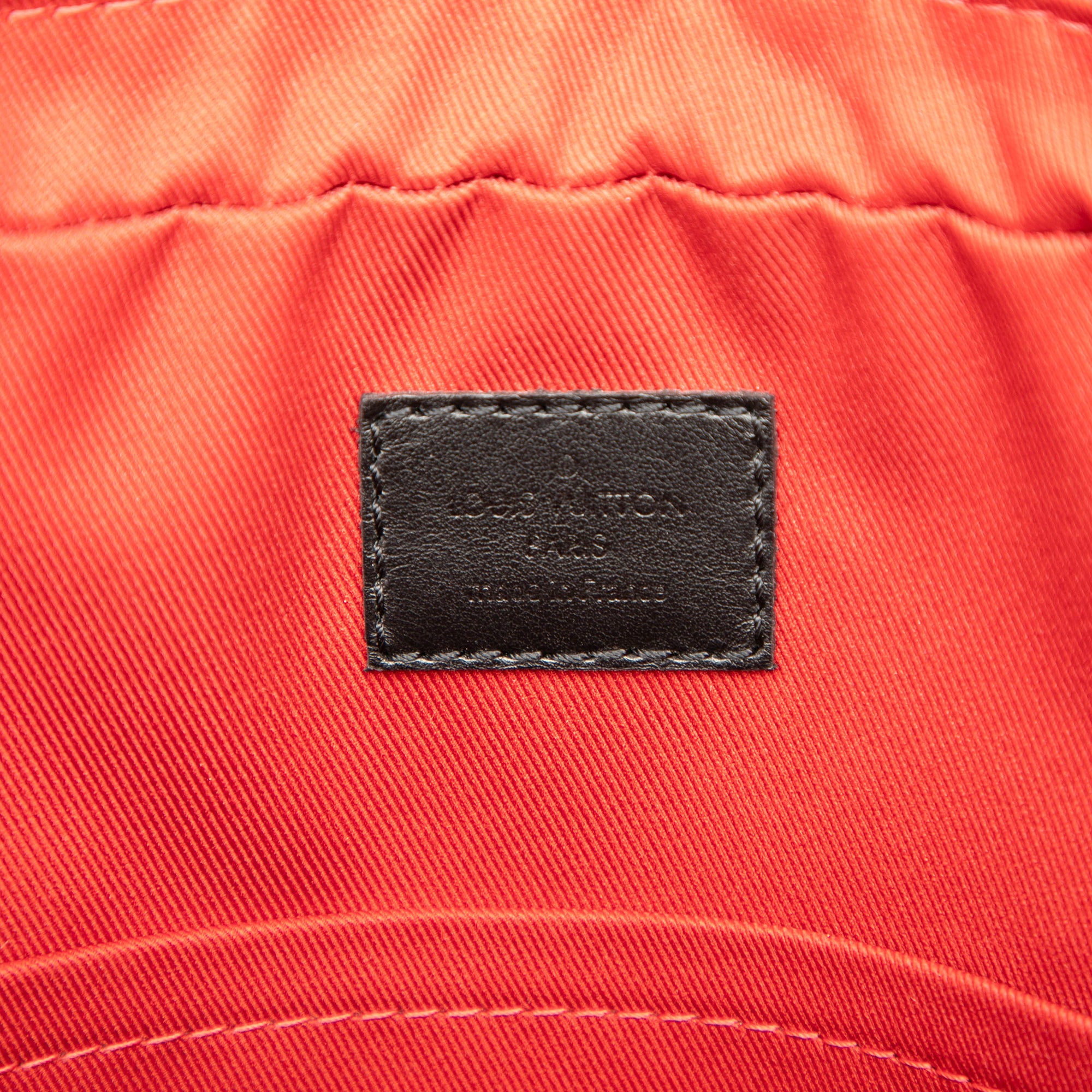 Damier Graphite Utility Business Bag