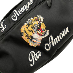 Techno Canvas Web L Aveugle Par Amour Embroidered Belt Bag