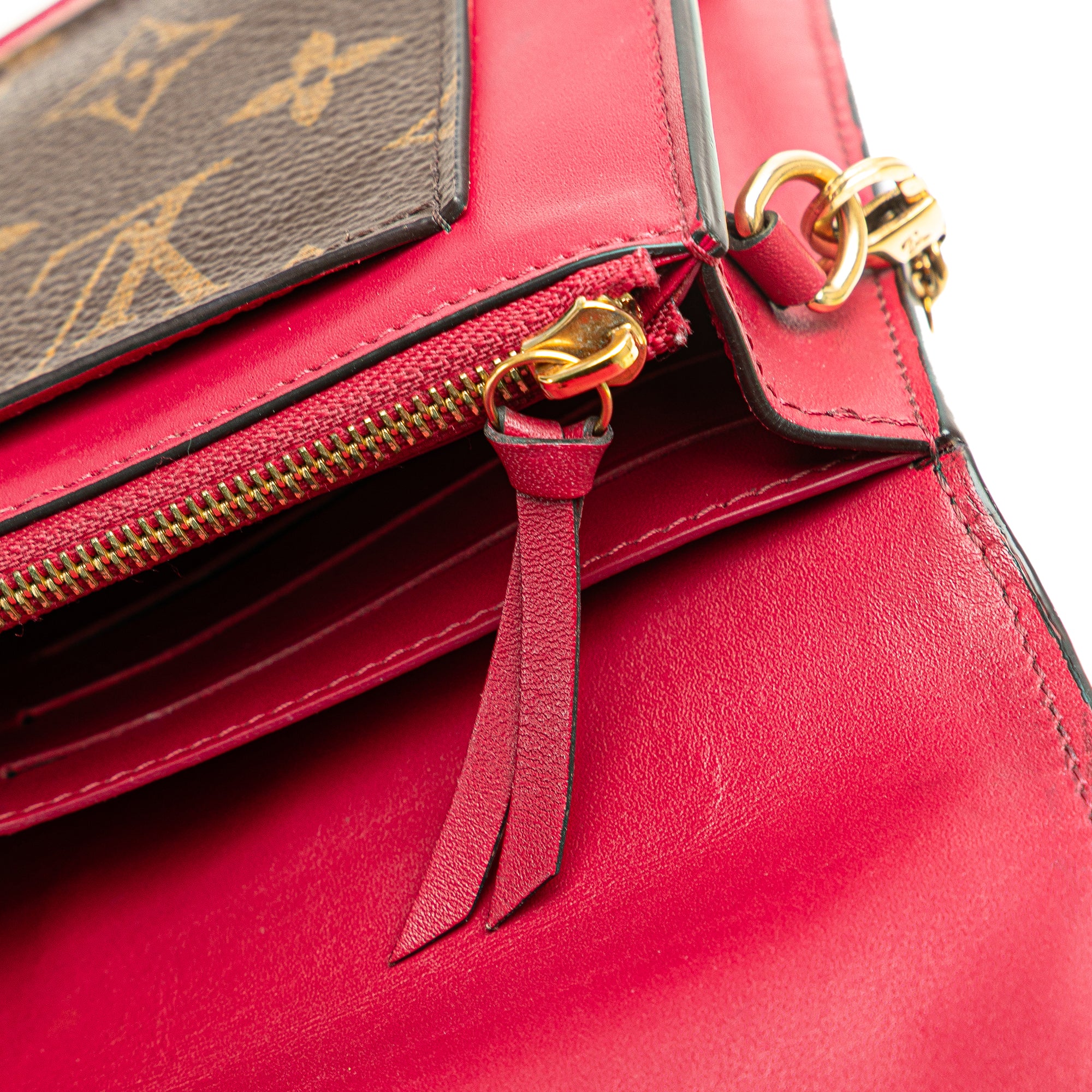 Monogram Flore Wallet On Chain