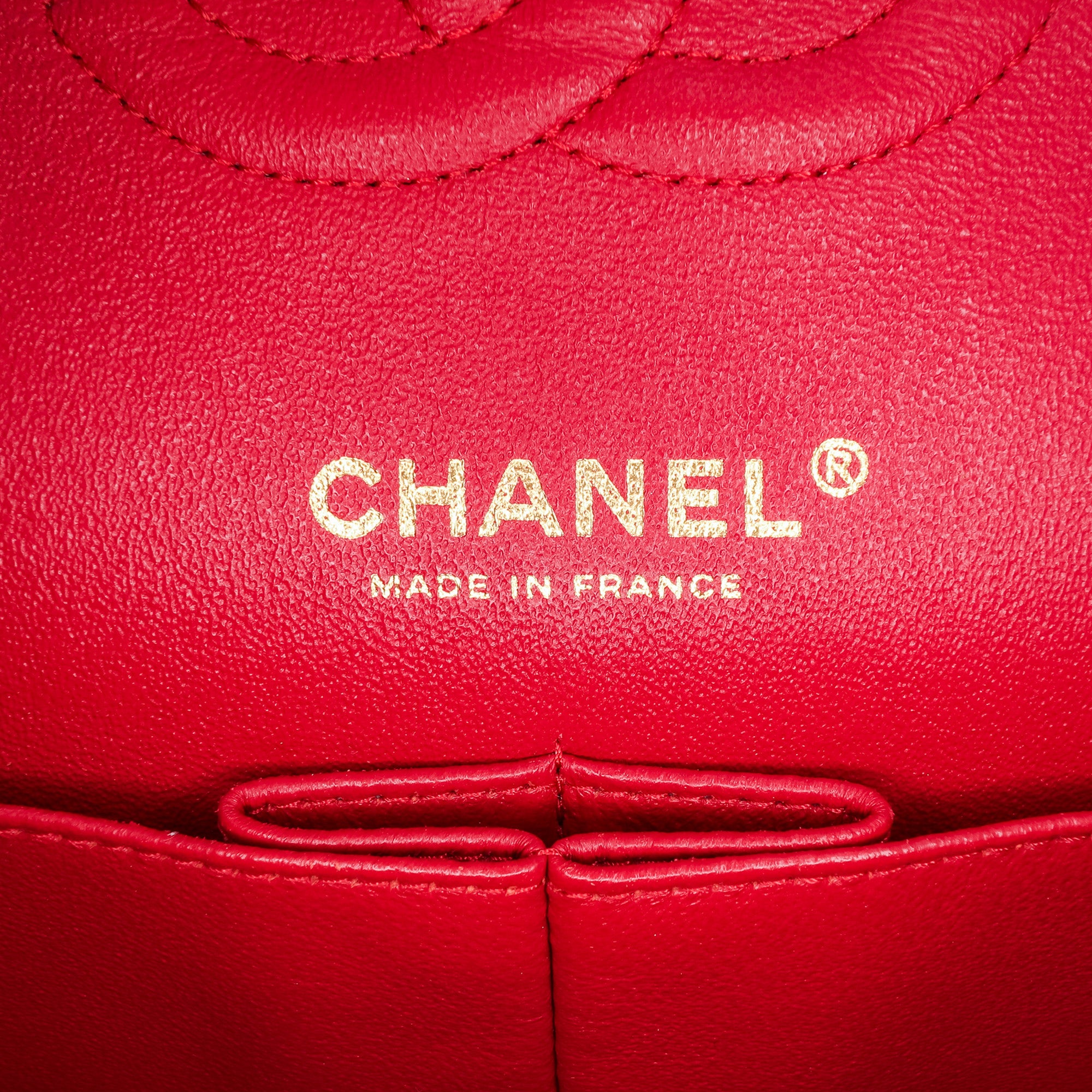Medium Classic Lambskin Double Flap