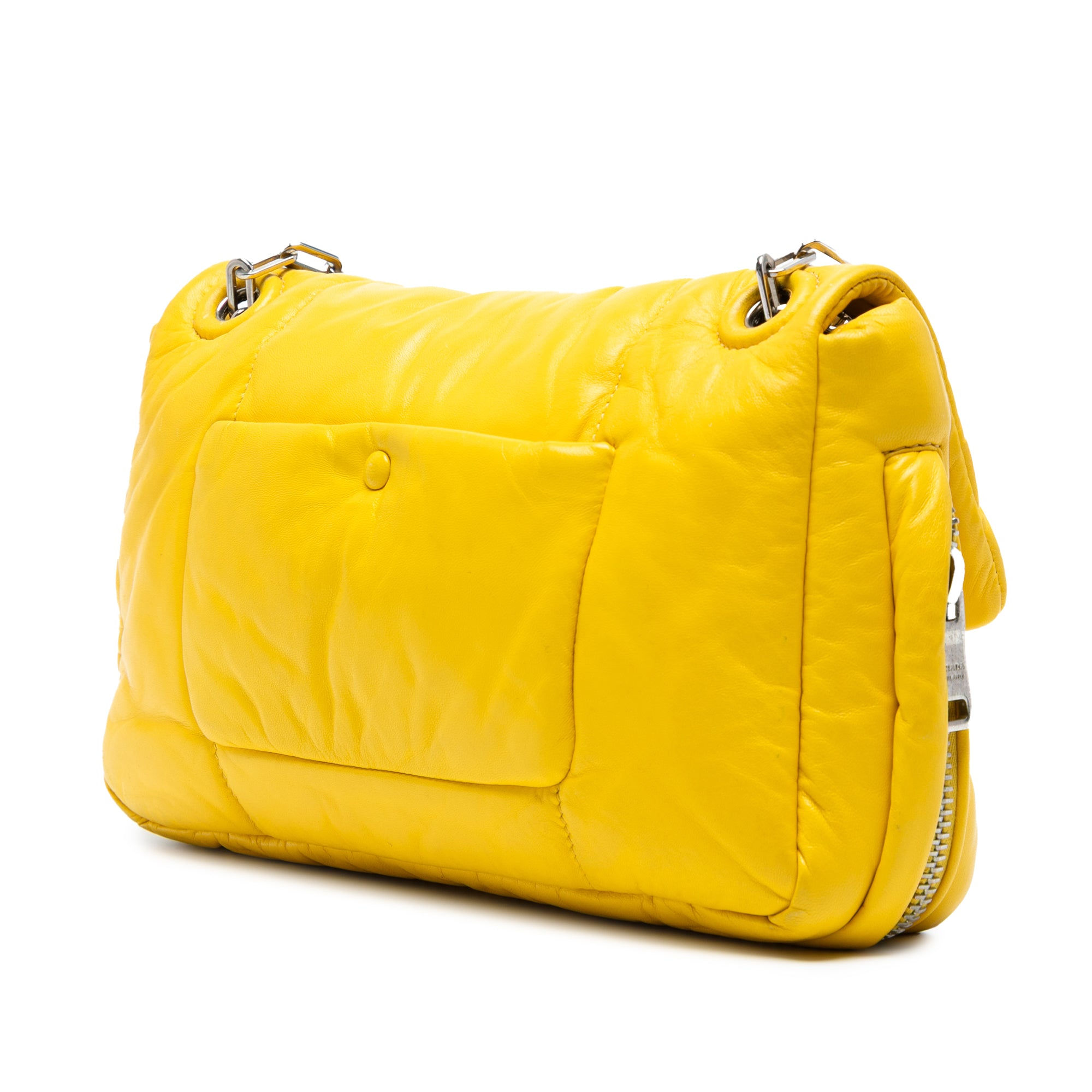 Nappa Bomber Sound Lock Chain Flap