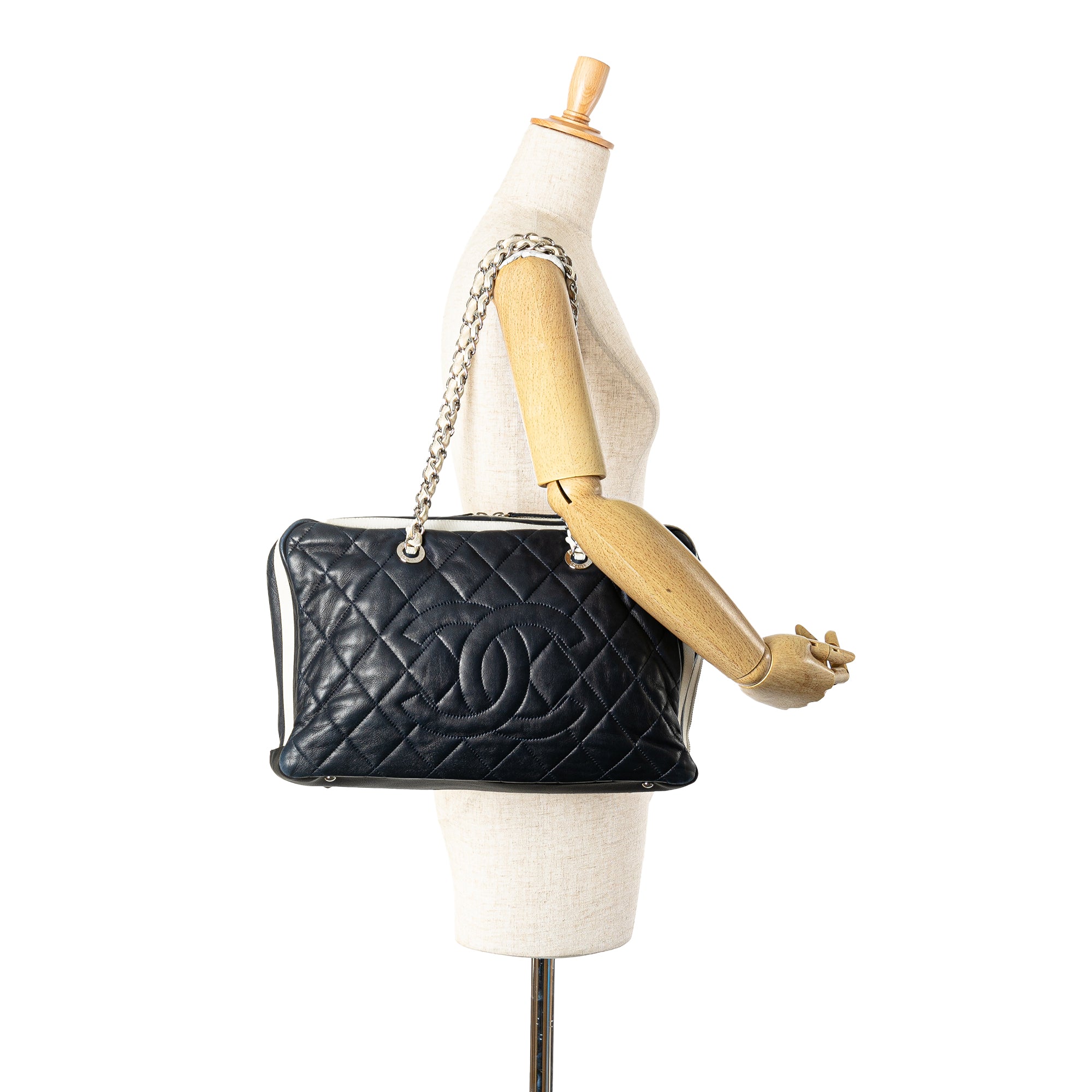 Quilted Calfskin Venice Shoulder Bag