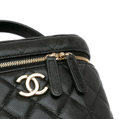 CC Quilted Caviar Top Handle Vanity Case with Chain