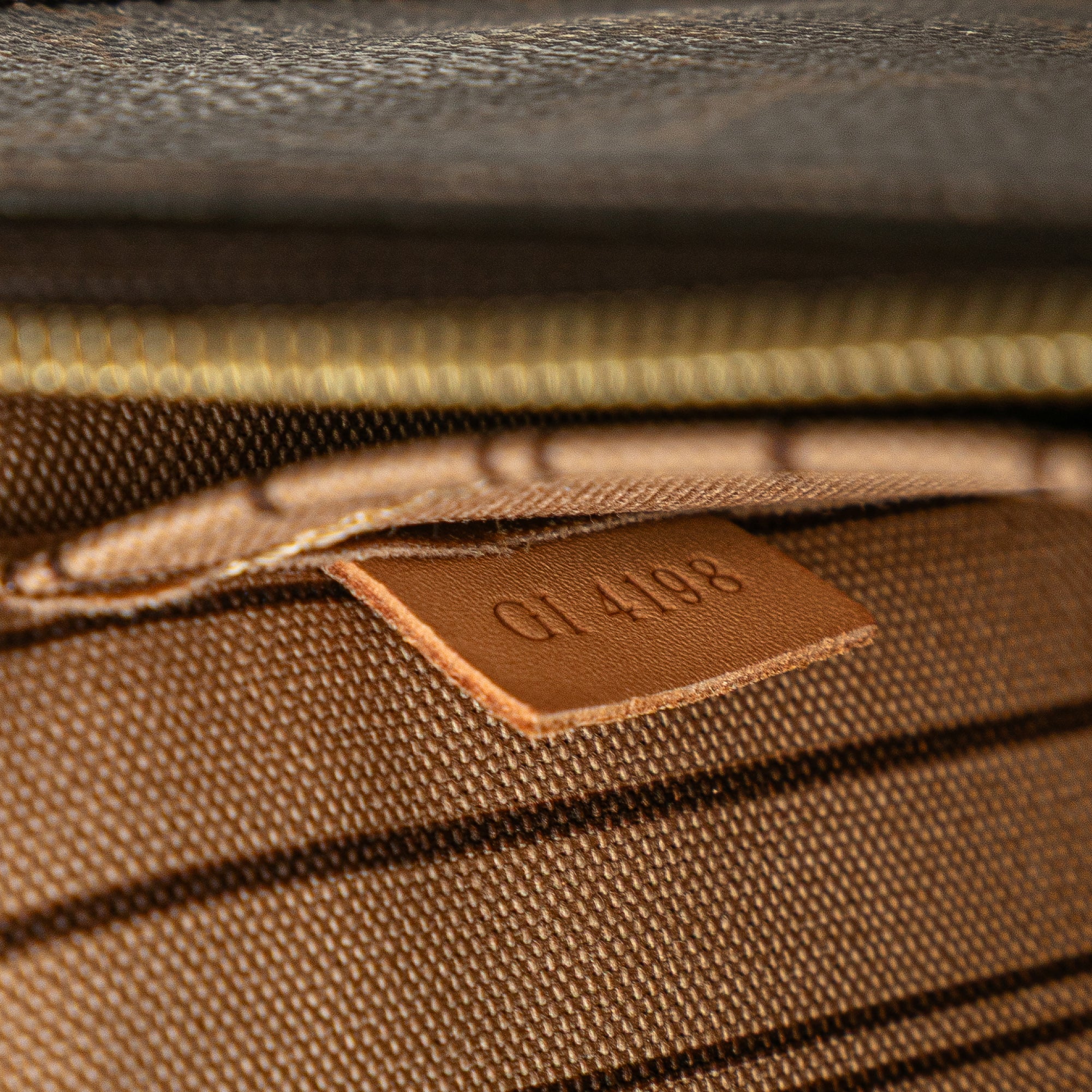 Monogram Neverfull Pouch