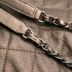 Large Quilted Iridescent Caviar Chic Tall Shopping Tote