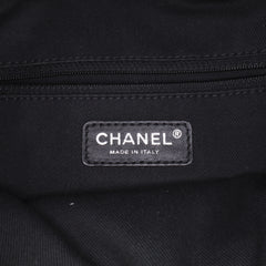 Large Quilted Iridescent Caviar Chic Tall Shopping Tote