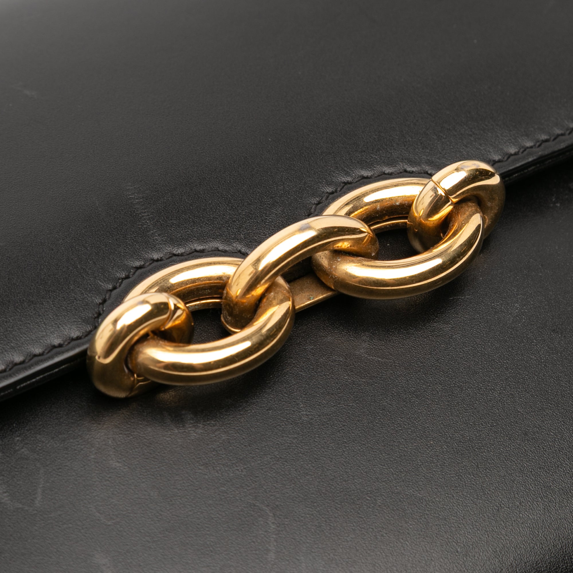 Smooth Calfskin Le Maillon Crossbody