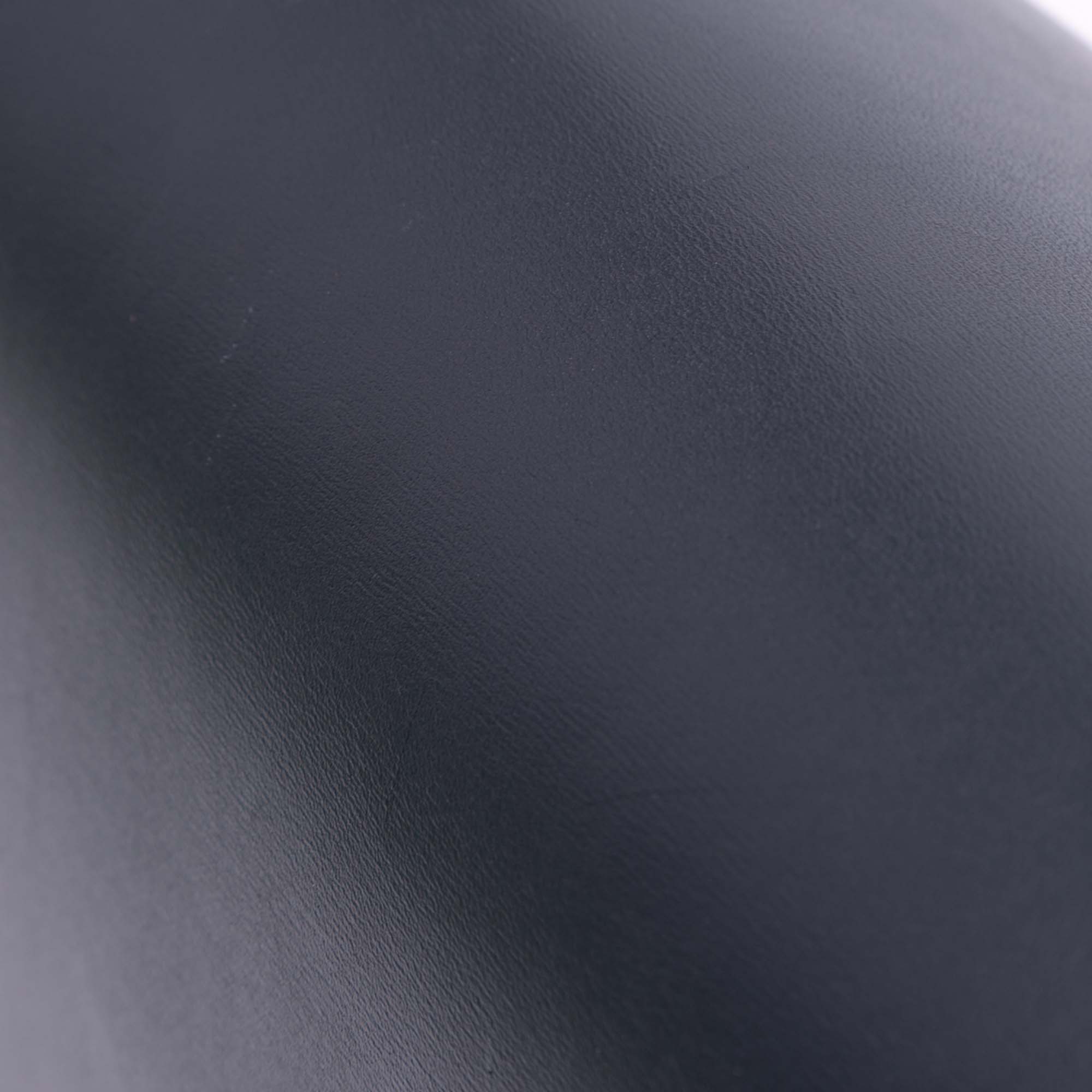 Medium Calfskin Classic Box
