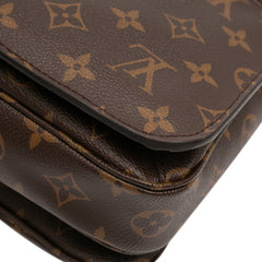 Monogram Pochette Metis