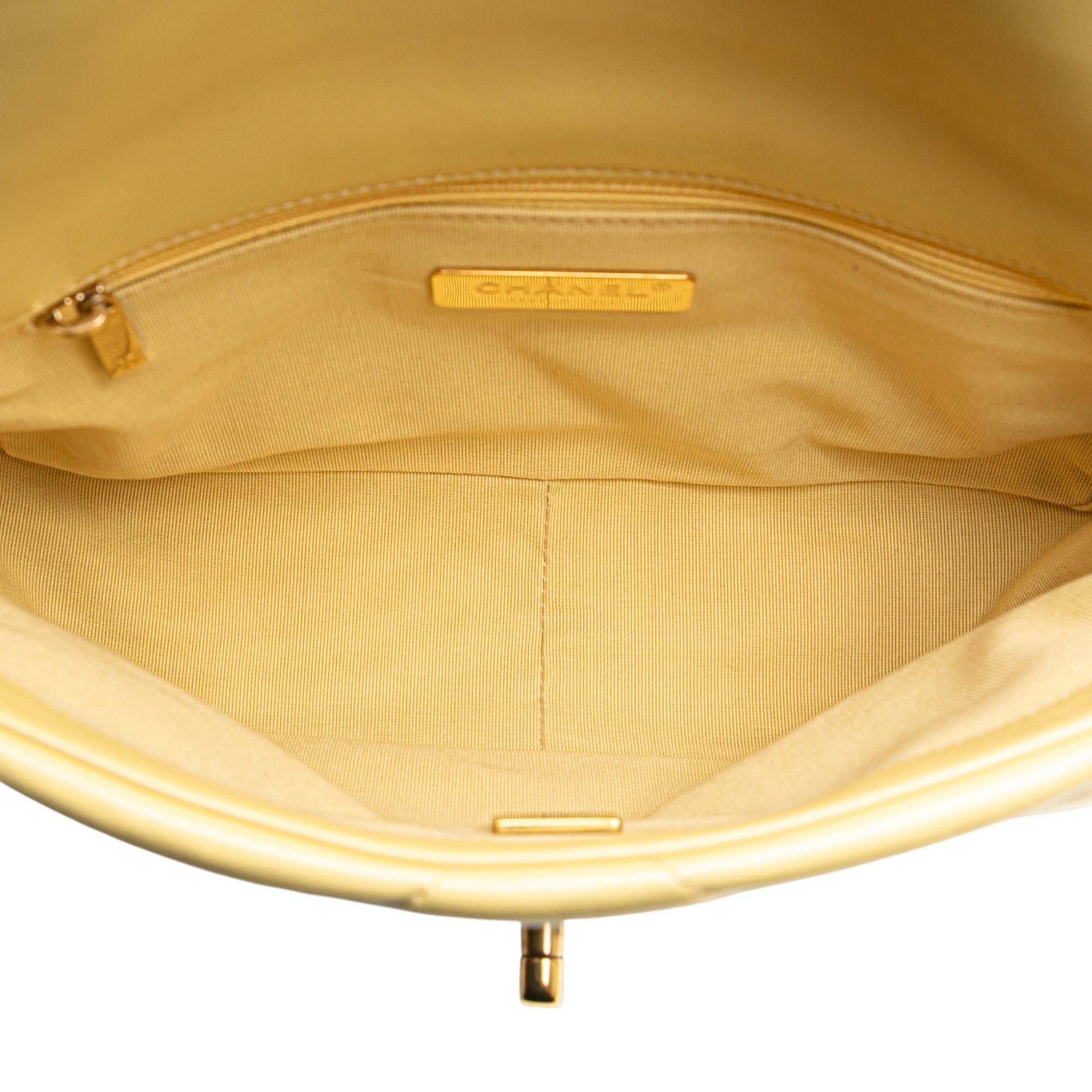 Medium Lambskin 19 Flap