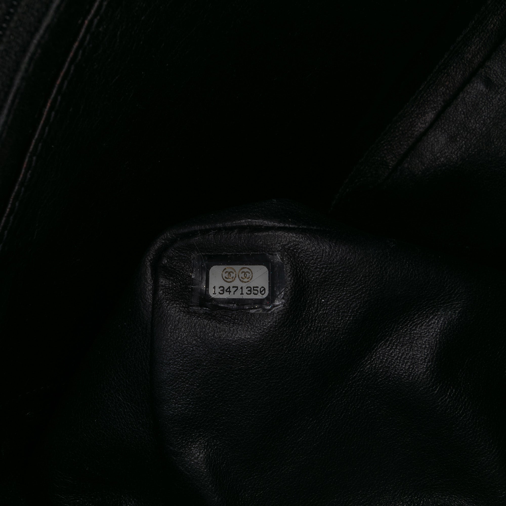 Jumbo Classic Chevron Patent Single Flap