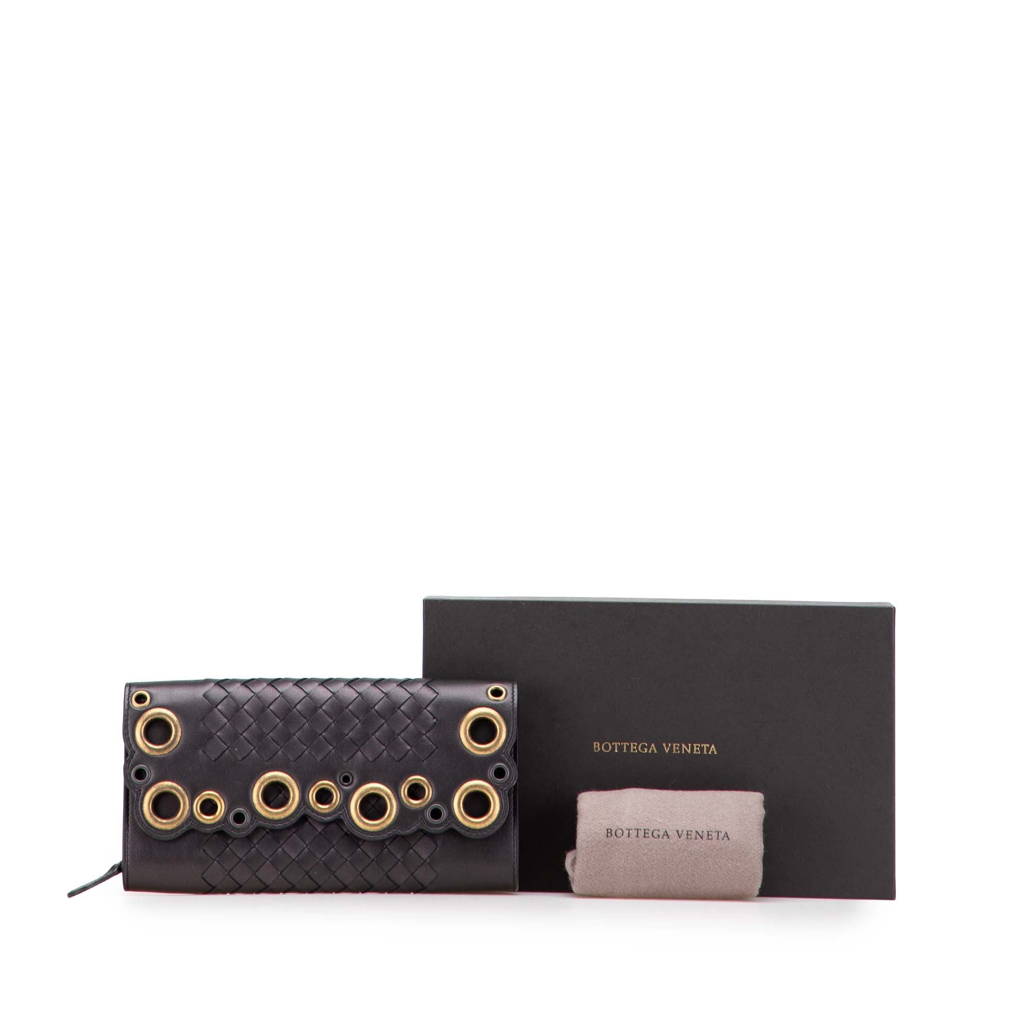 Nappa Intrecciato Grommet Scalloped Edge Long Wallet