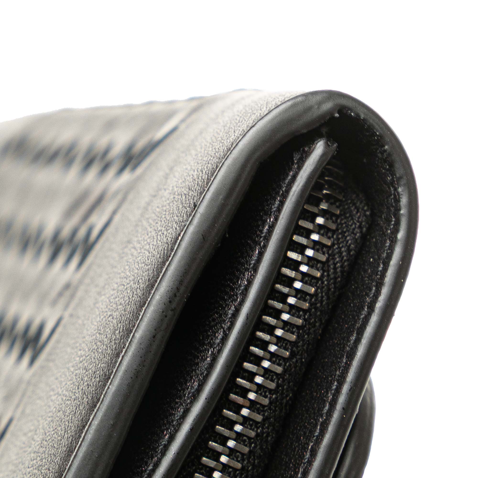 Nappa Intrecciato Grommet Scalloped Edge Long Wallet