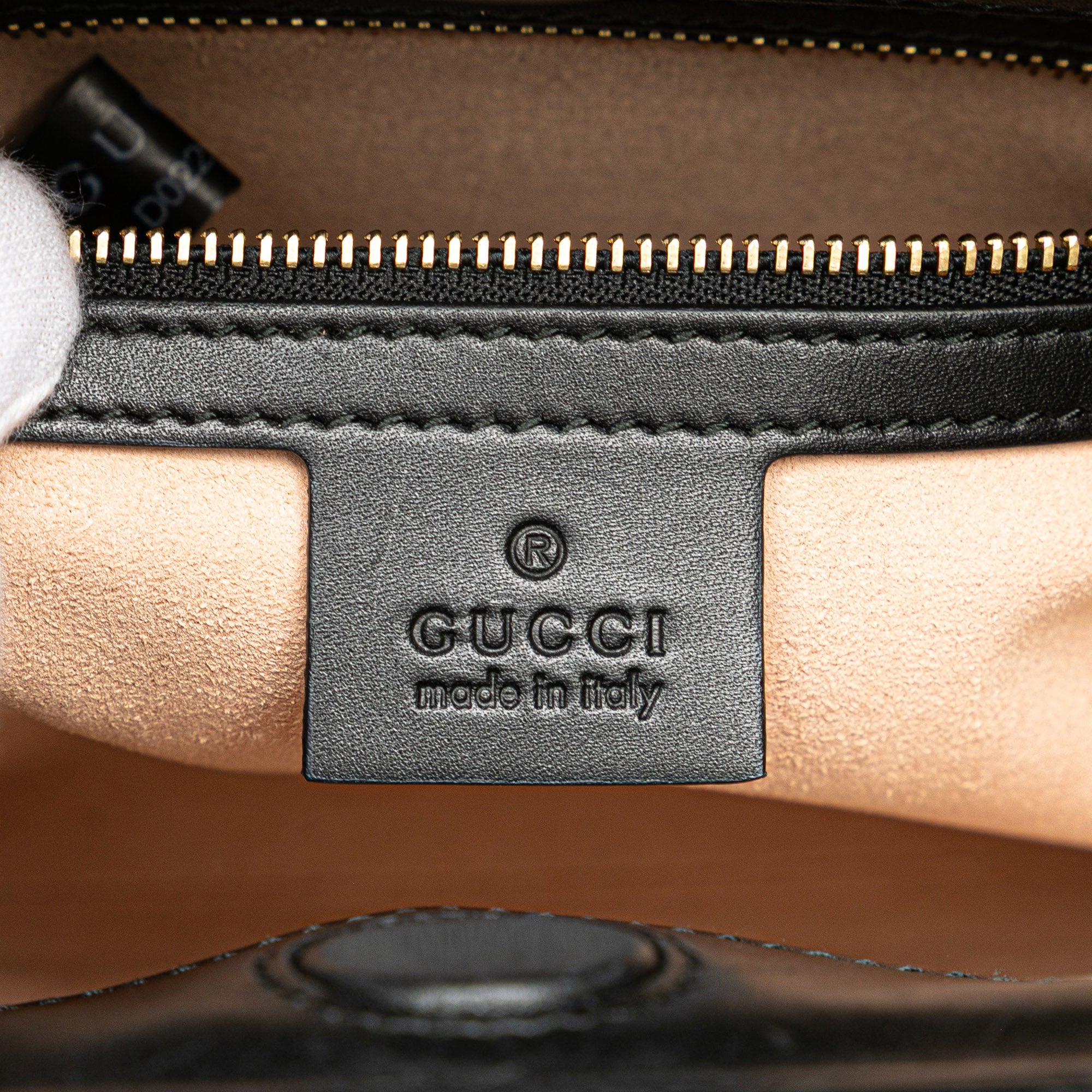 Small Leather Bamboo Nymphaea Satchel