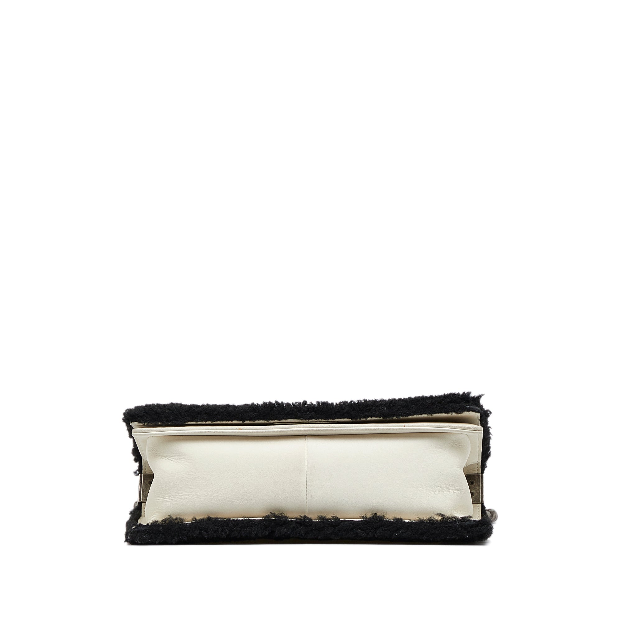 Medium Shearling Boy Flap