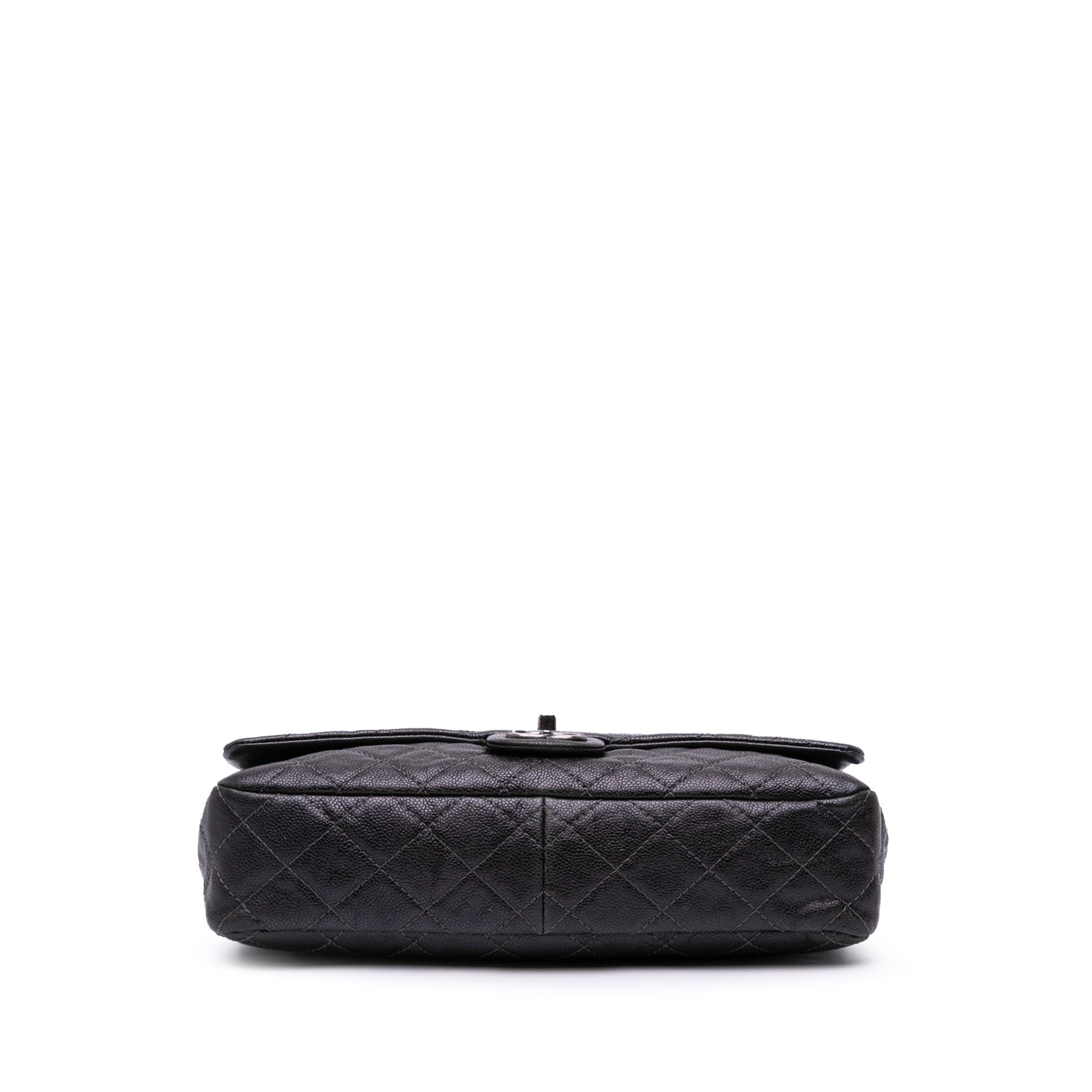 Jumbo Quilted Iridescent Caviar Easy Flap