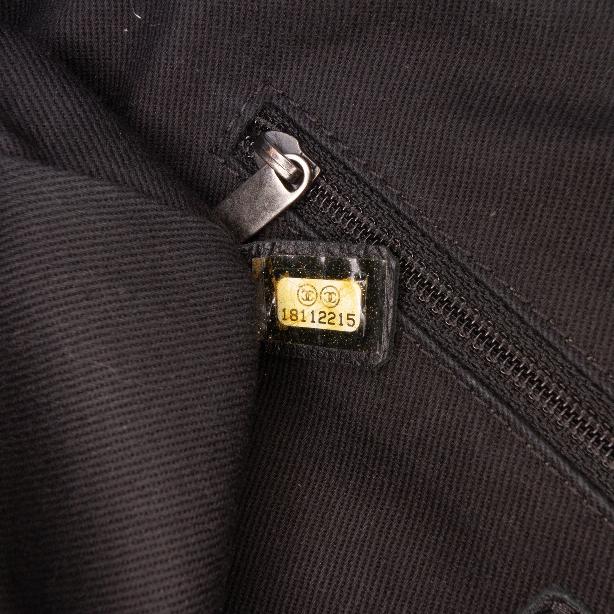 Jumbo Quilted Iridescent Caviar Easy Flap