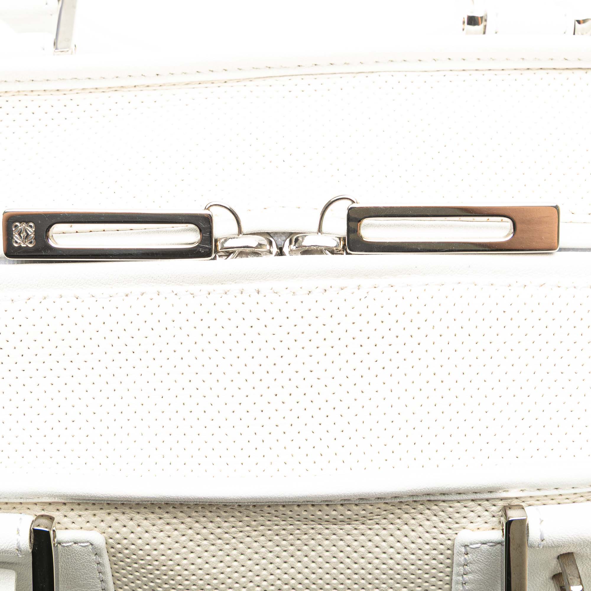 Perforated Leather Amazona 28