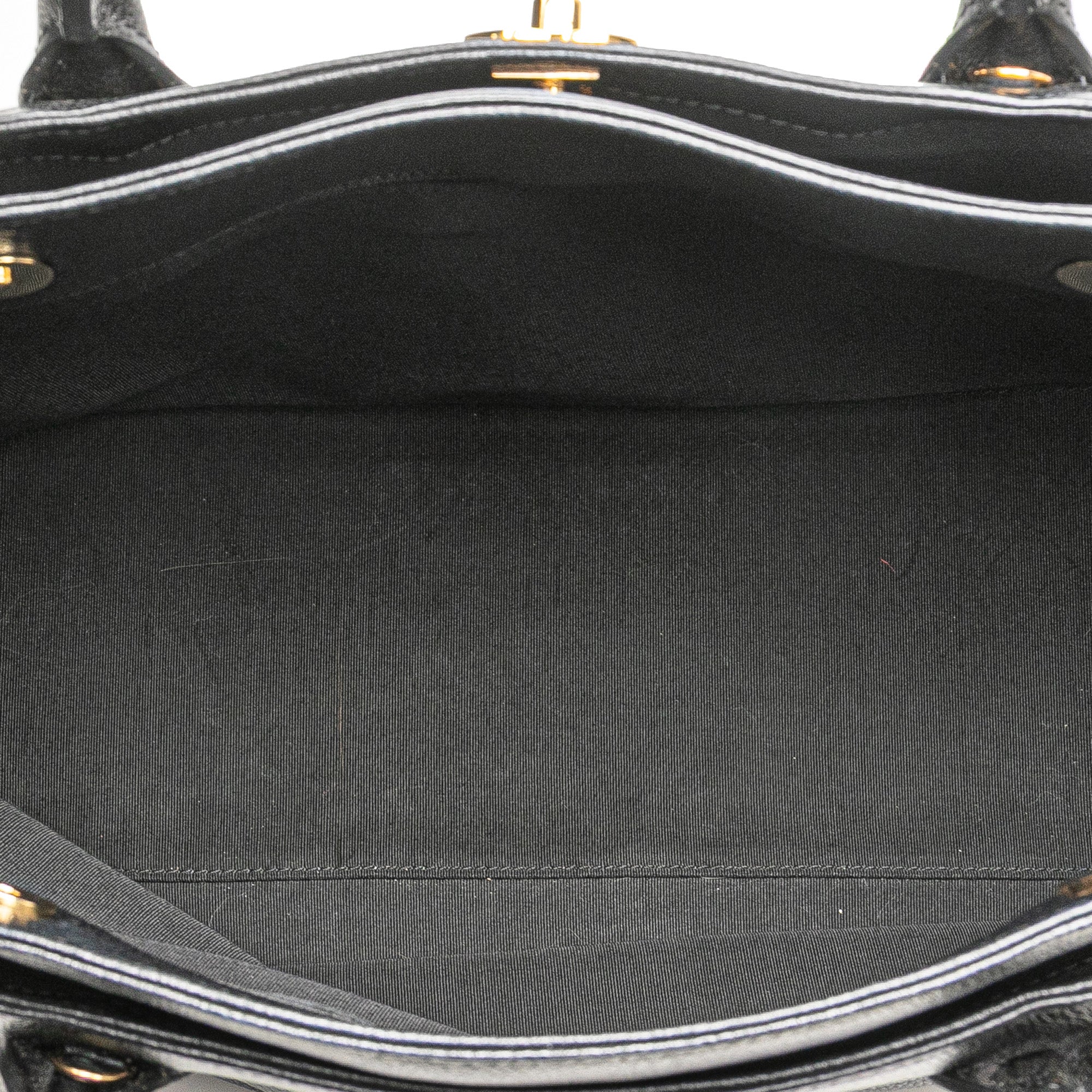 Medium Calfskin Executive Cerf Tote