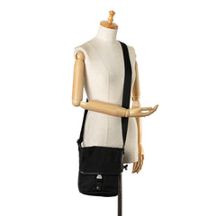Tessuto Buckle Messenger Bag