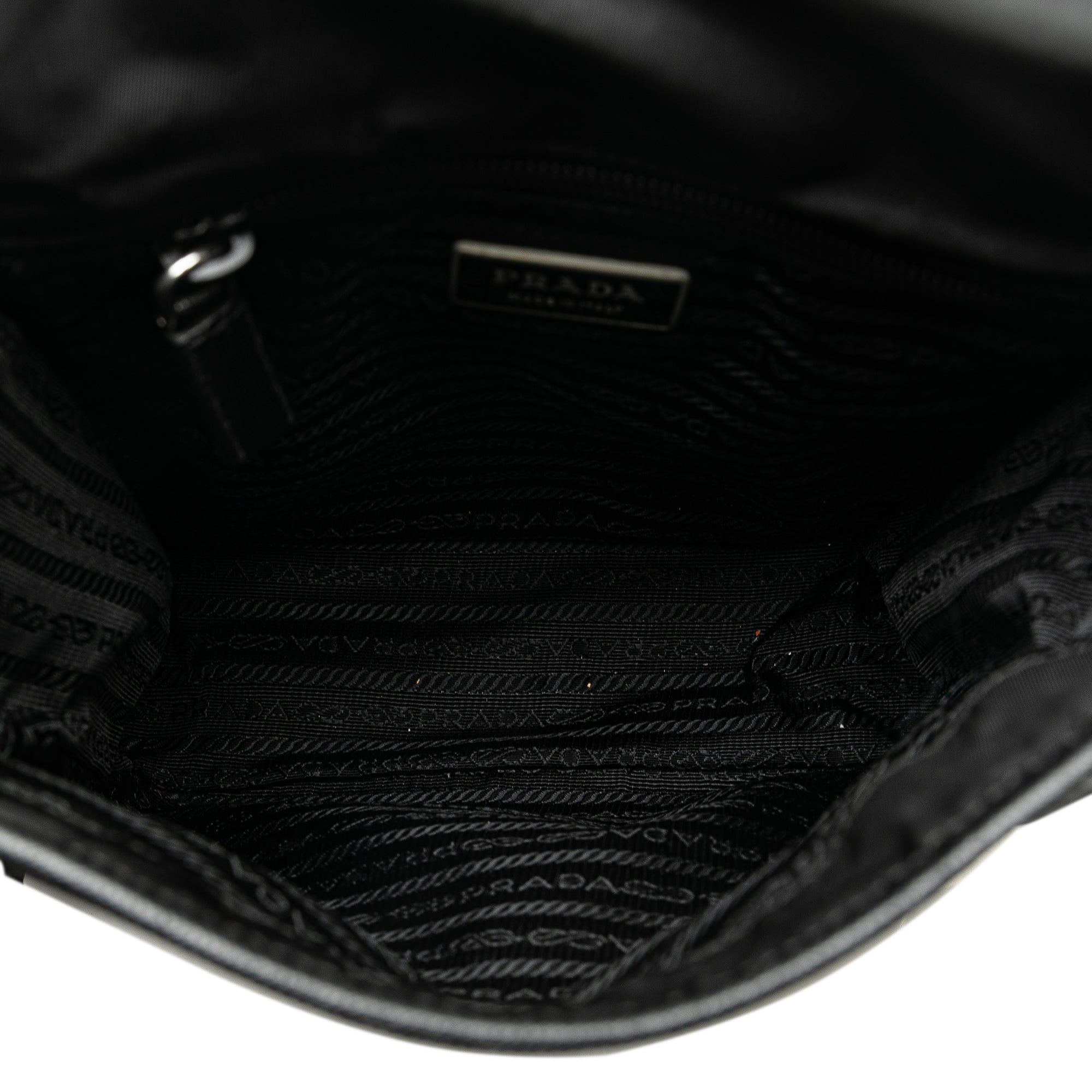 Tessuto Buckle Messenger Bag