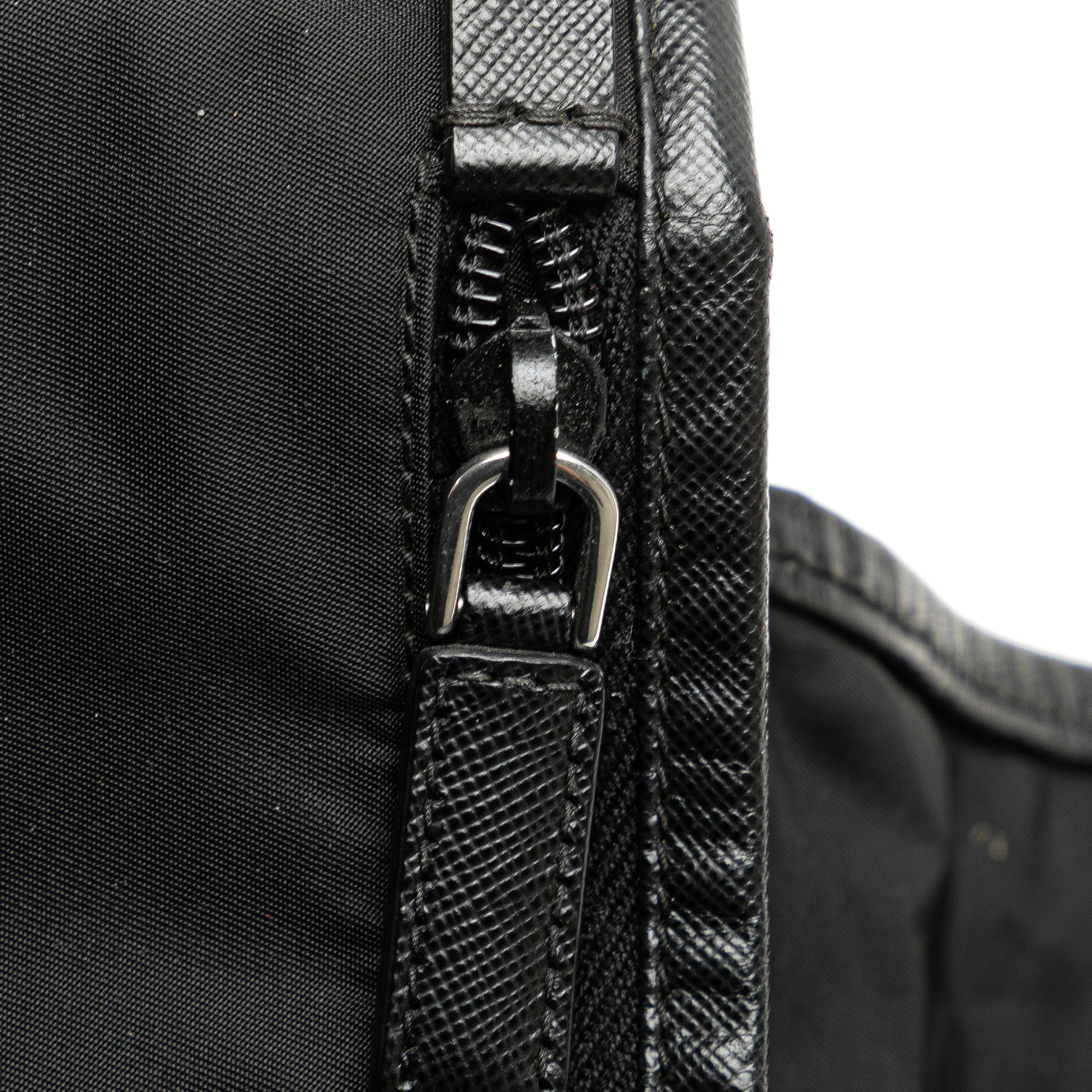 Tessuto Buckle Messenger Bag