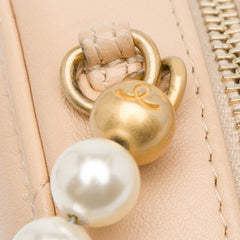 Quilted Calfskin Pearl Round Clutch With Chain_8