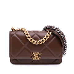 Quilted Lambskin 19 Wallet on Chain