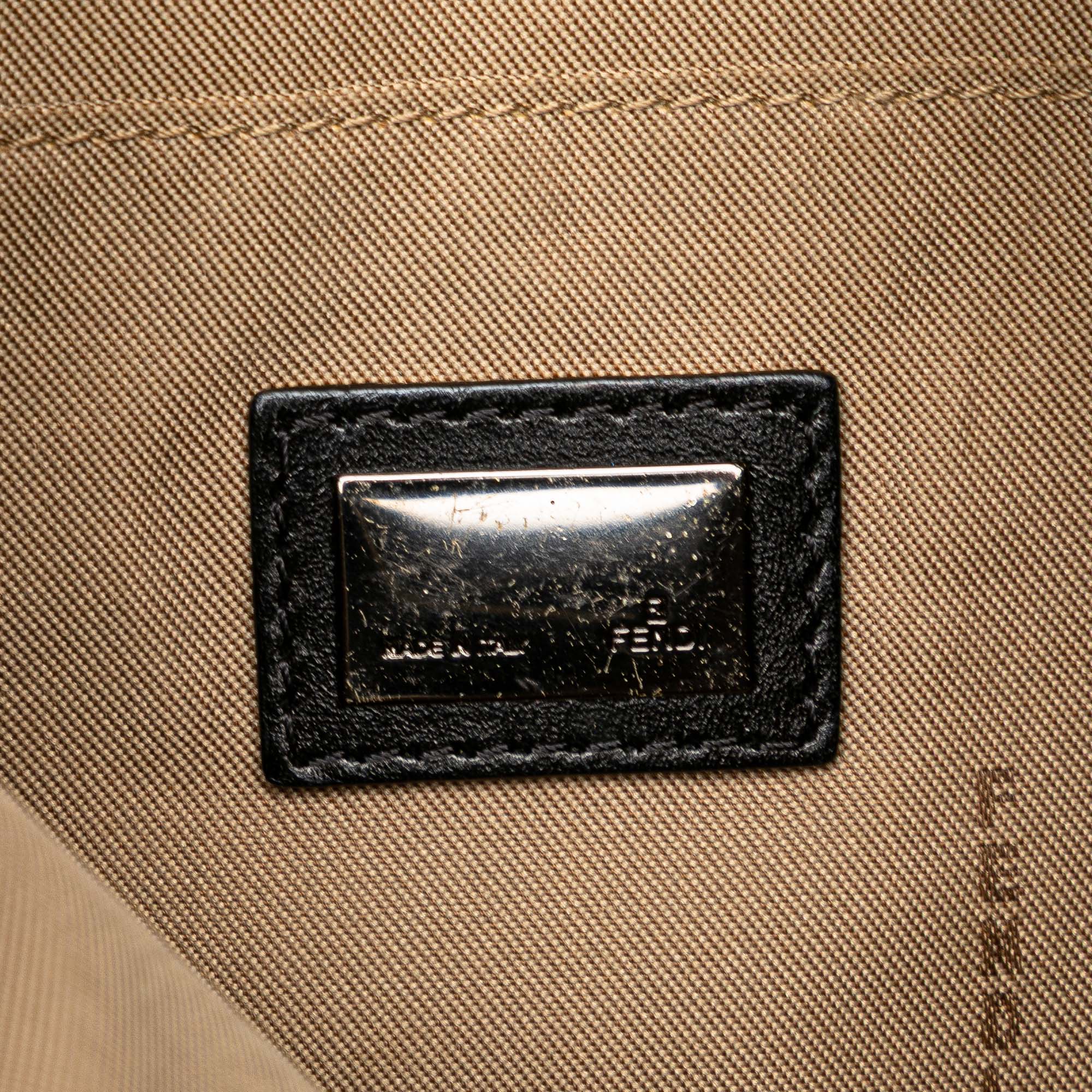 Zucchino Canvas Crossbody
