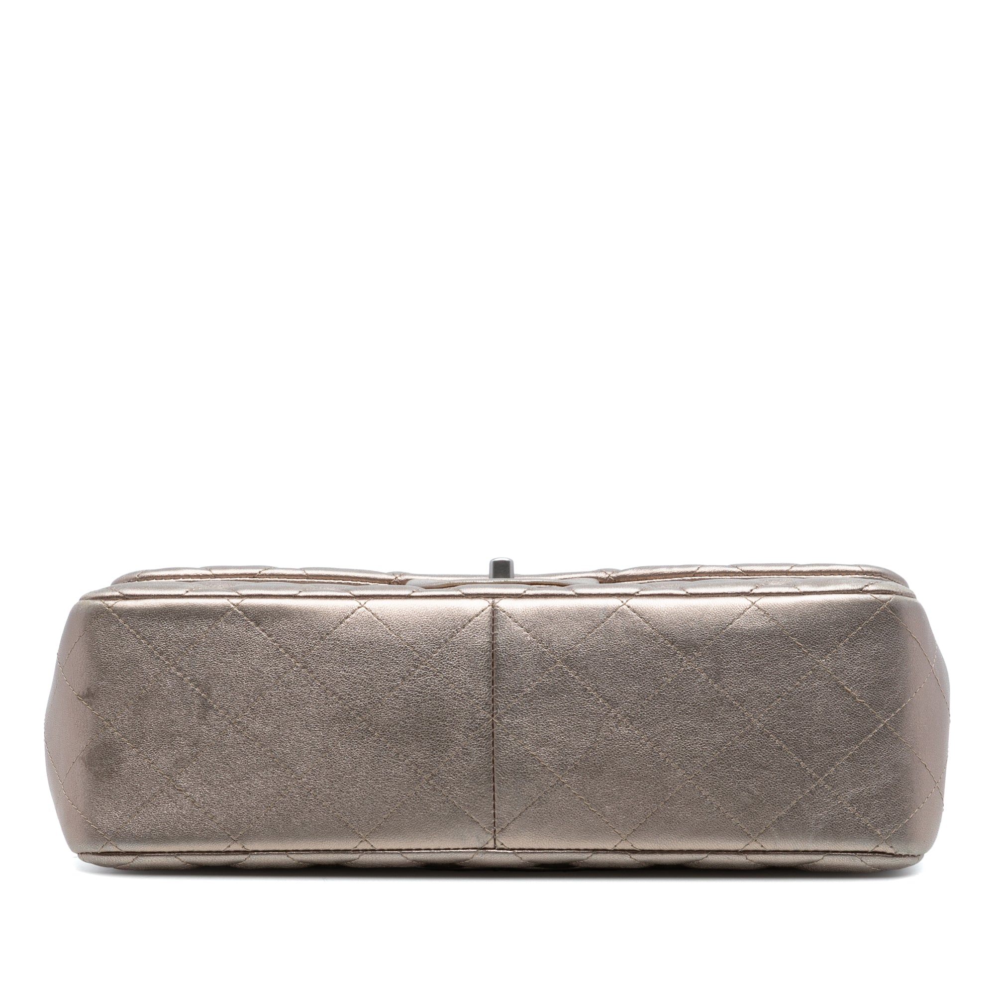 Jumbo Classic Metallic Lambskin Double Flap