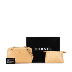 CC Chevron Quilted Lambskin Chain Shoulder Bag