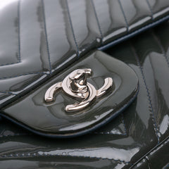 Jumbo Classic Chevron Patent Double Flap