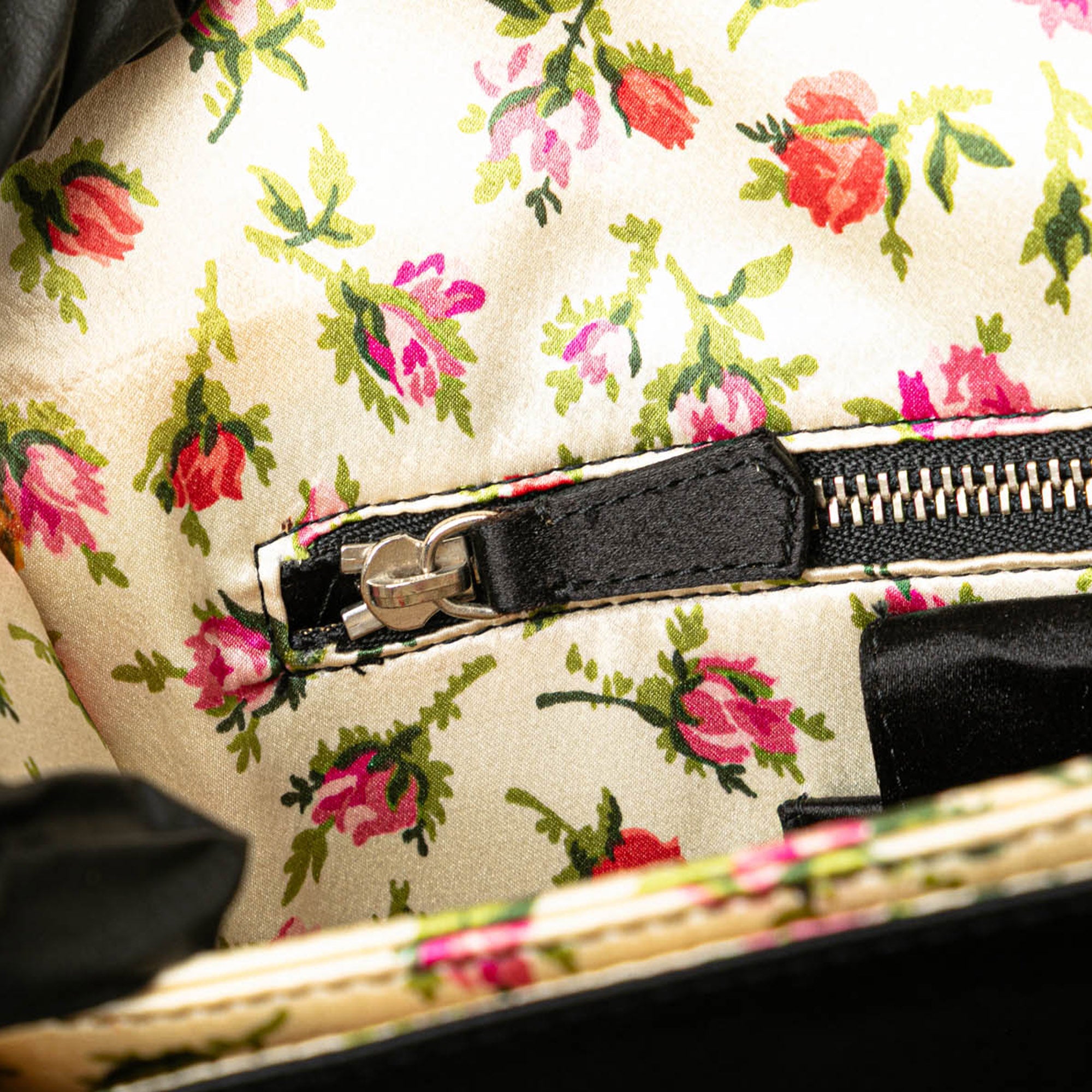 Raso Flower Shoulder Bag