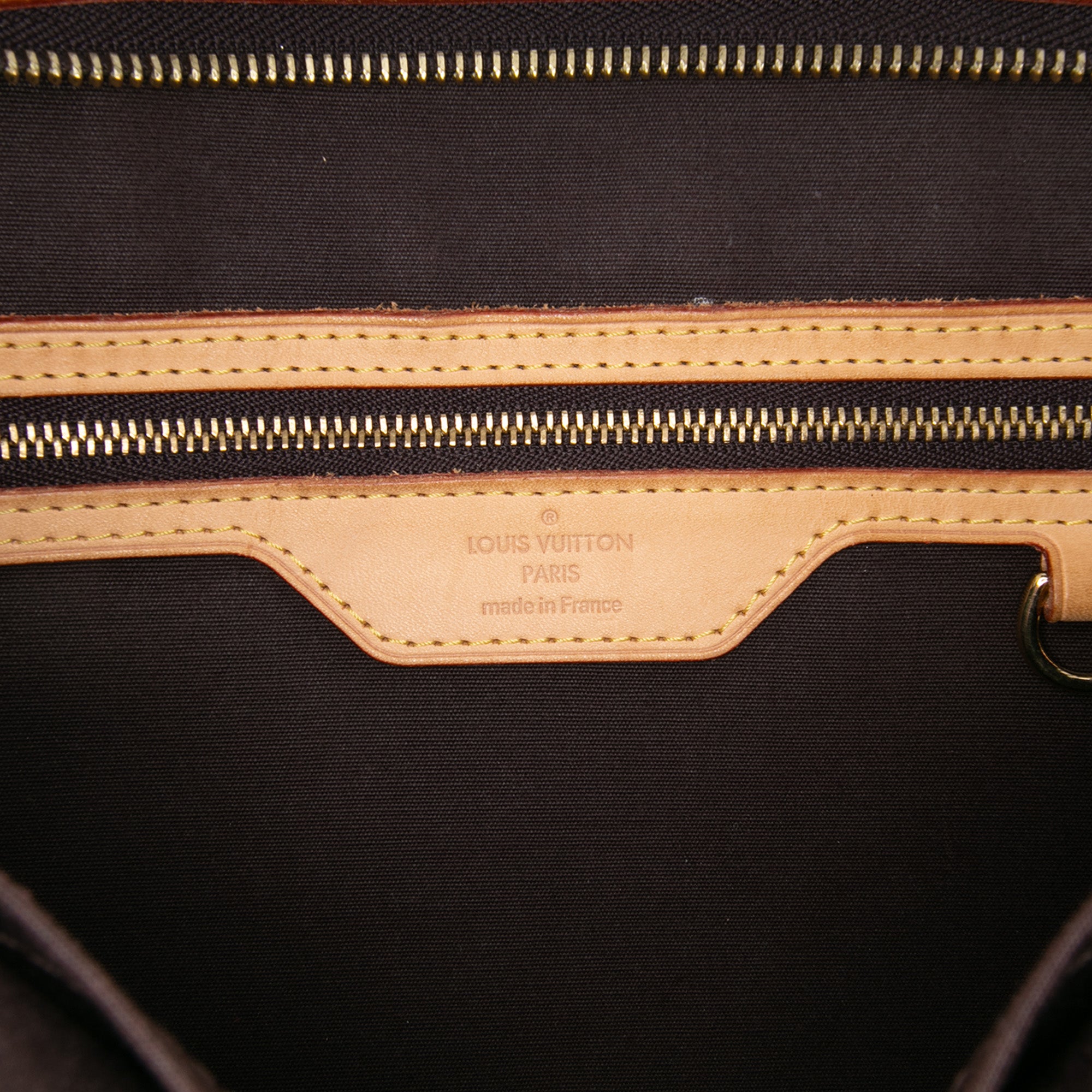 Monogram Vernis Brea MM