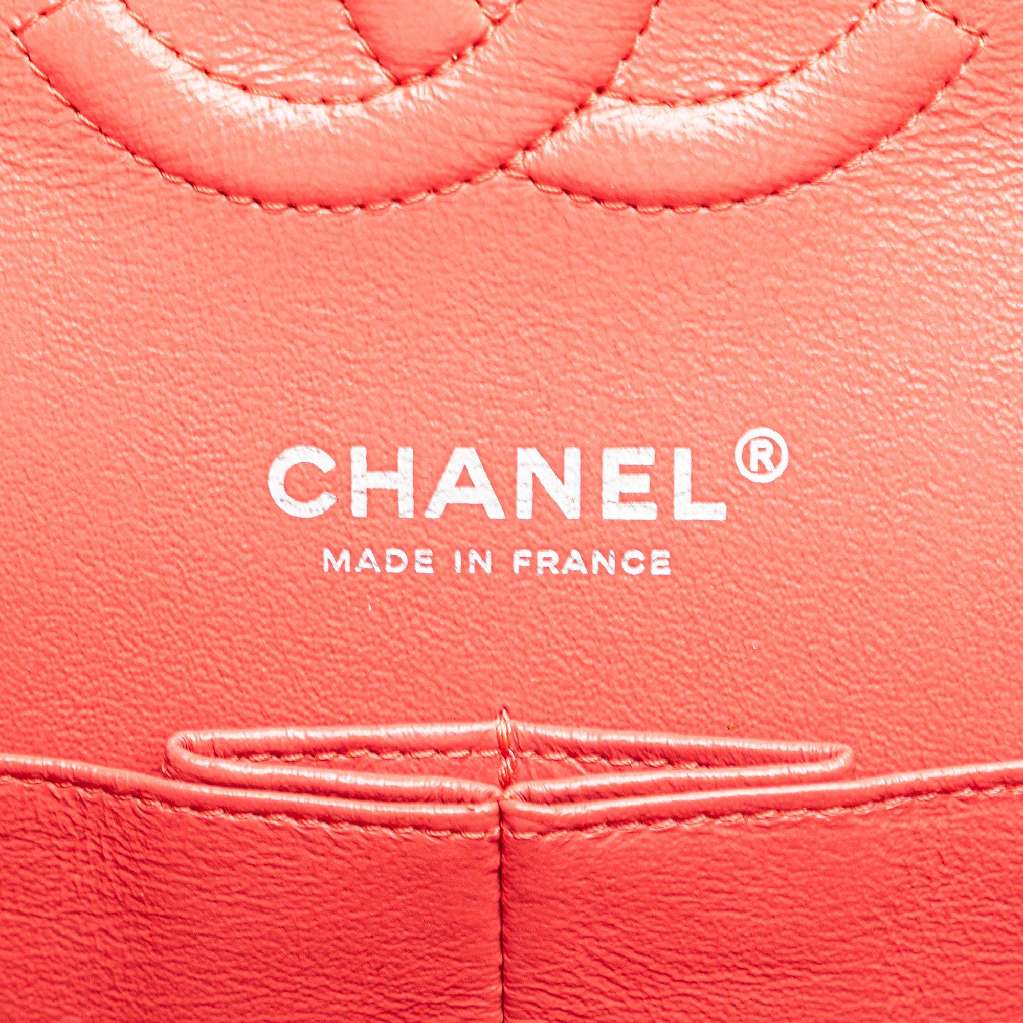 Medium Classic Caviar Double Flap