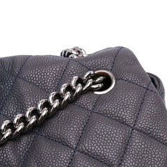 Medium Quilted Iridescent Caviar Lady Pearly Flap