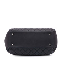 Medium Quilted Iridescent Caviar Lady Pearly Flap