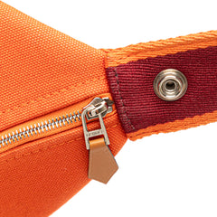 Large Toile Bride A Brac