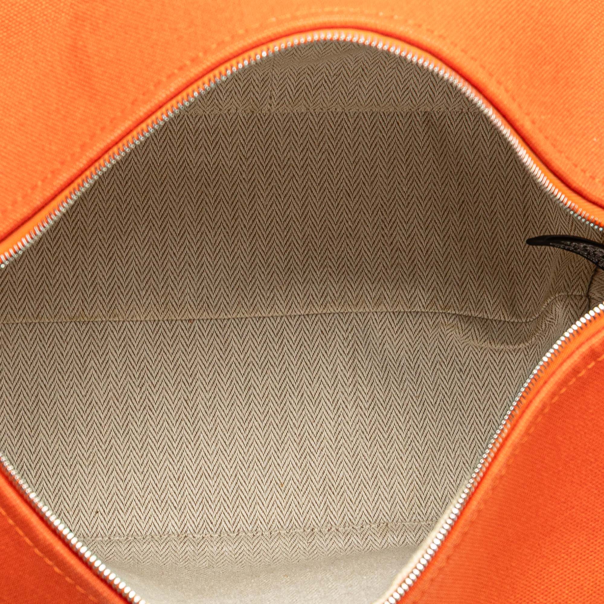 Large Toile Bride A Brac