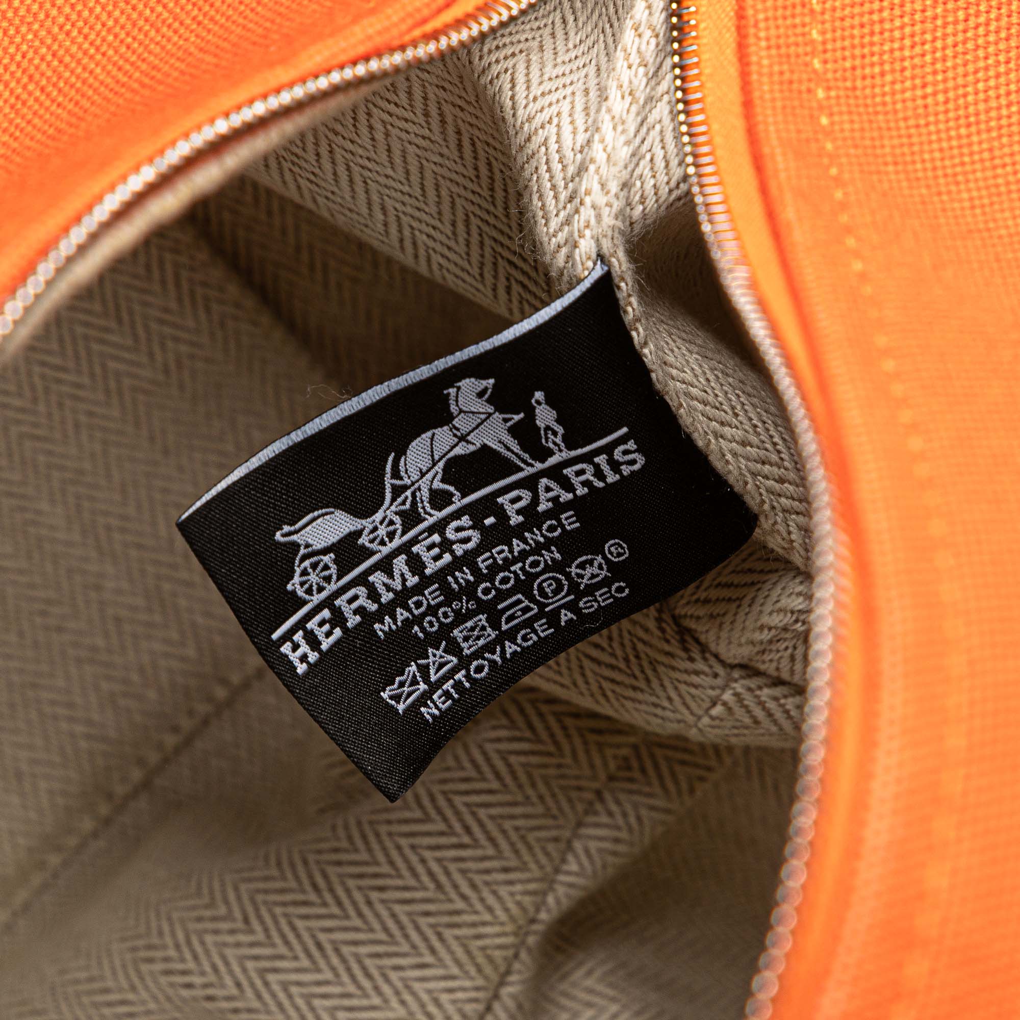 Large Toile Bride A Brac