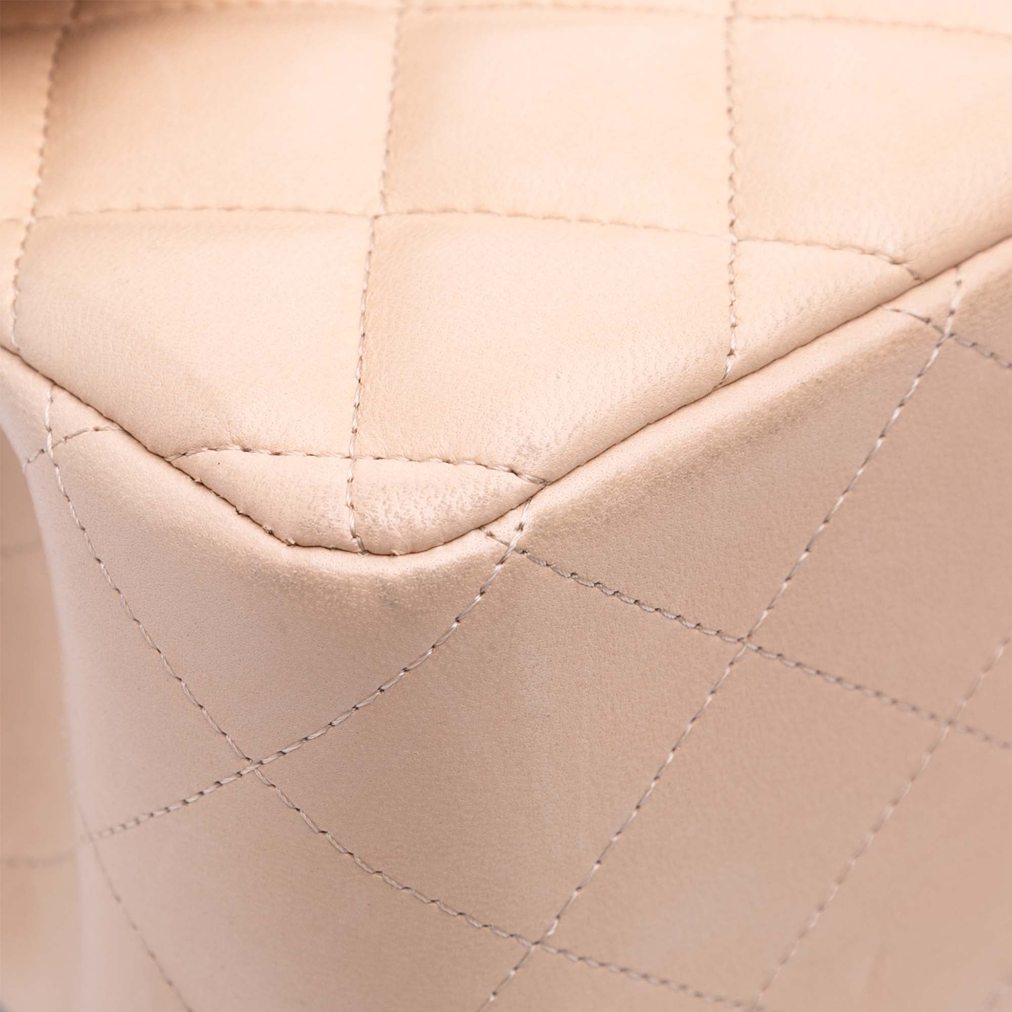 Jumbo Classic Lambskin Double Flap