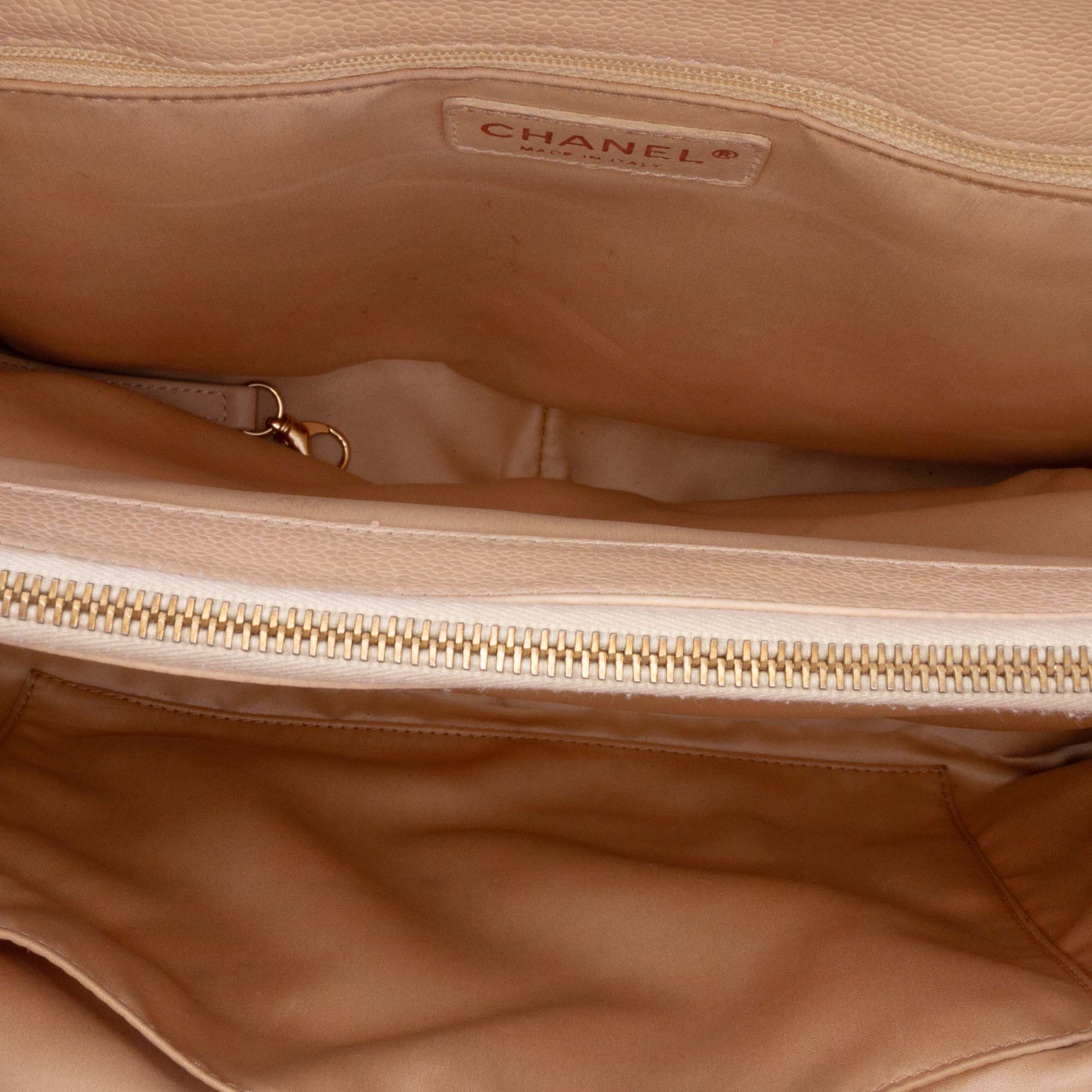Caviar Grand Shopping Tote