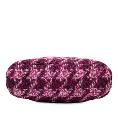 CC Tweed Houndstooth Clutch On Chain
