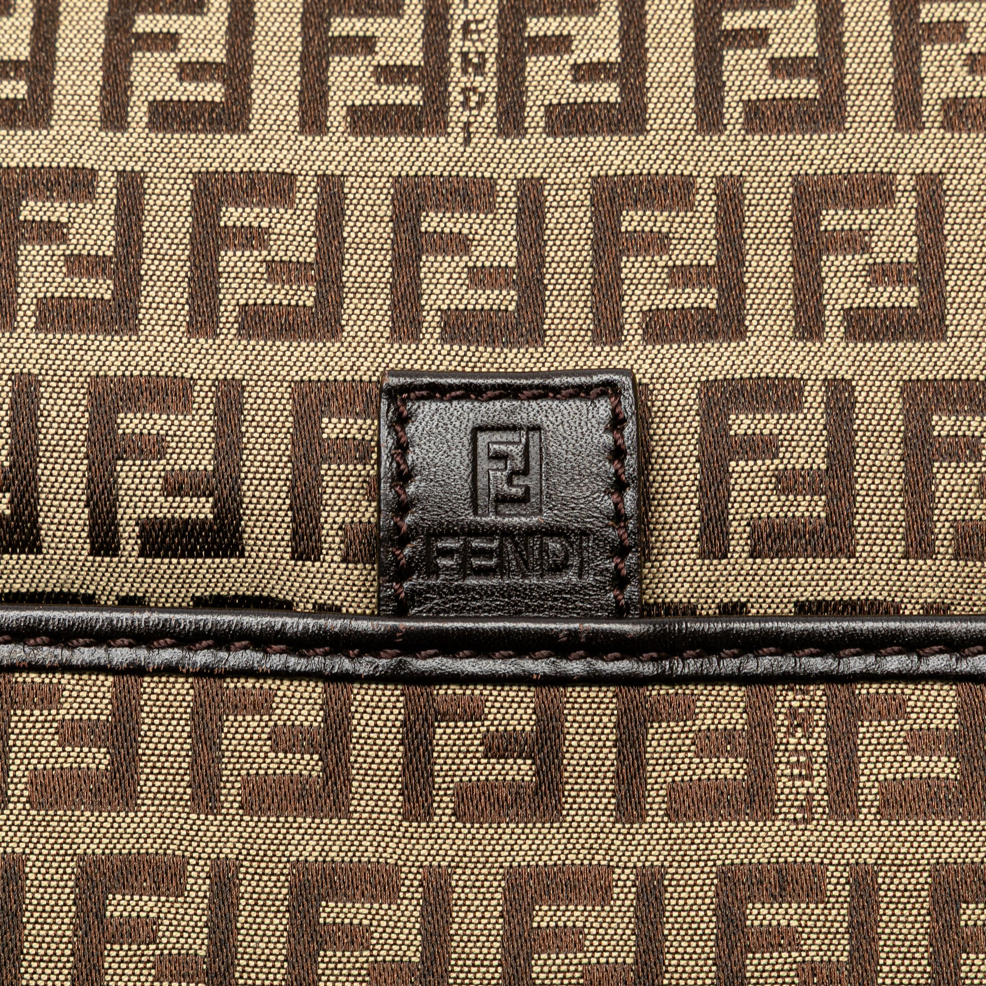 Zucchino Canvas Crossbody