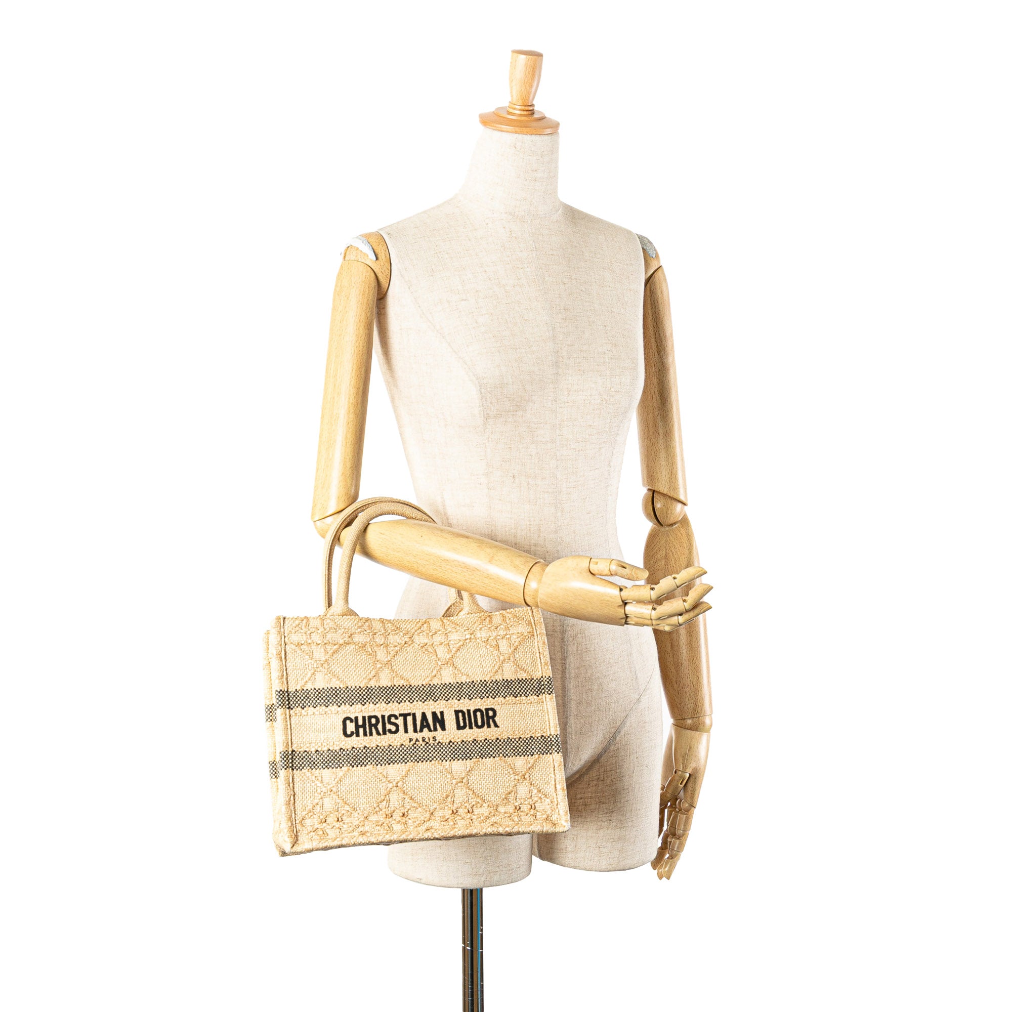 Small Raffia Cannage Book Tote