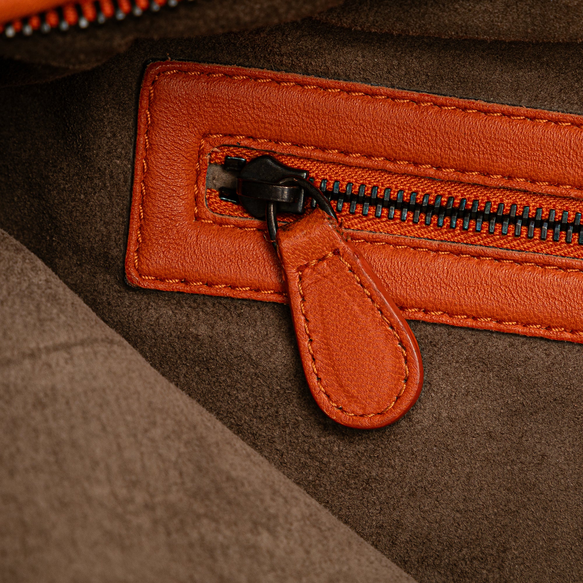 Medium Nappa Intrecciato Fuzzy Veneta Hobo